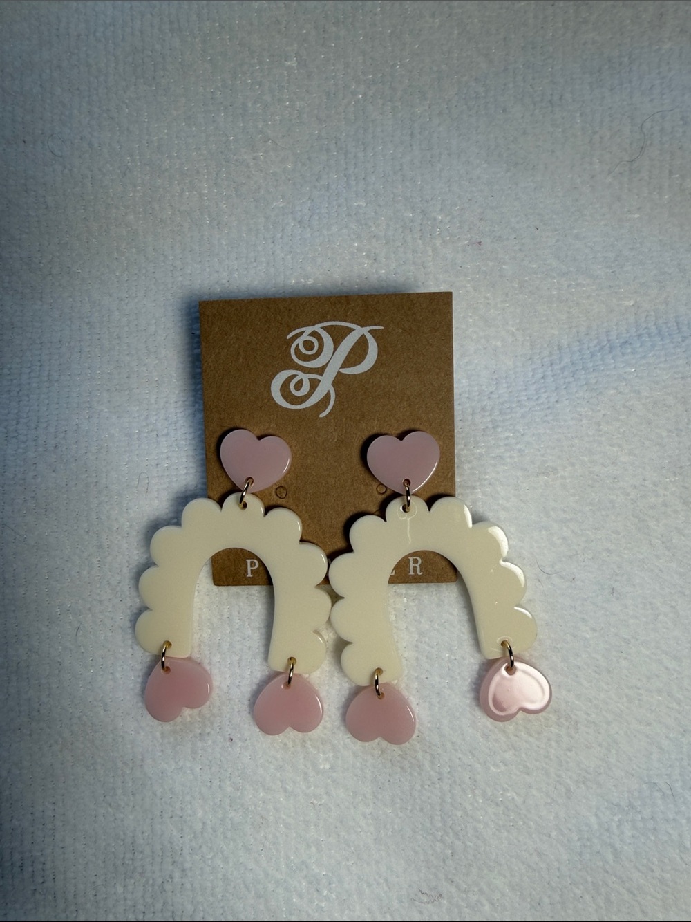 Plunder Cream and Pink Heart Arch Dangle Earrings